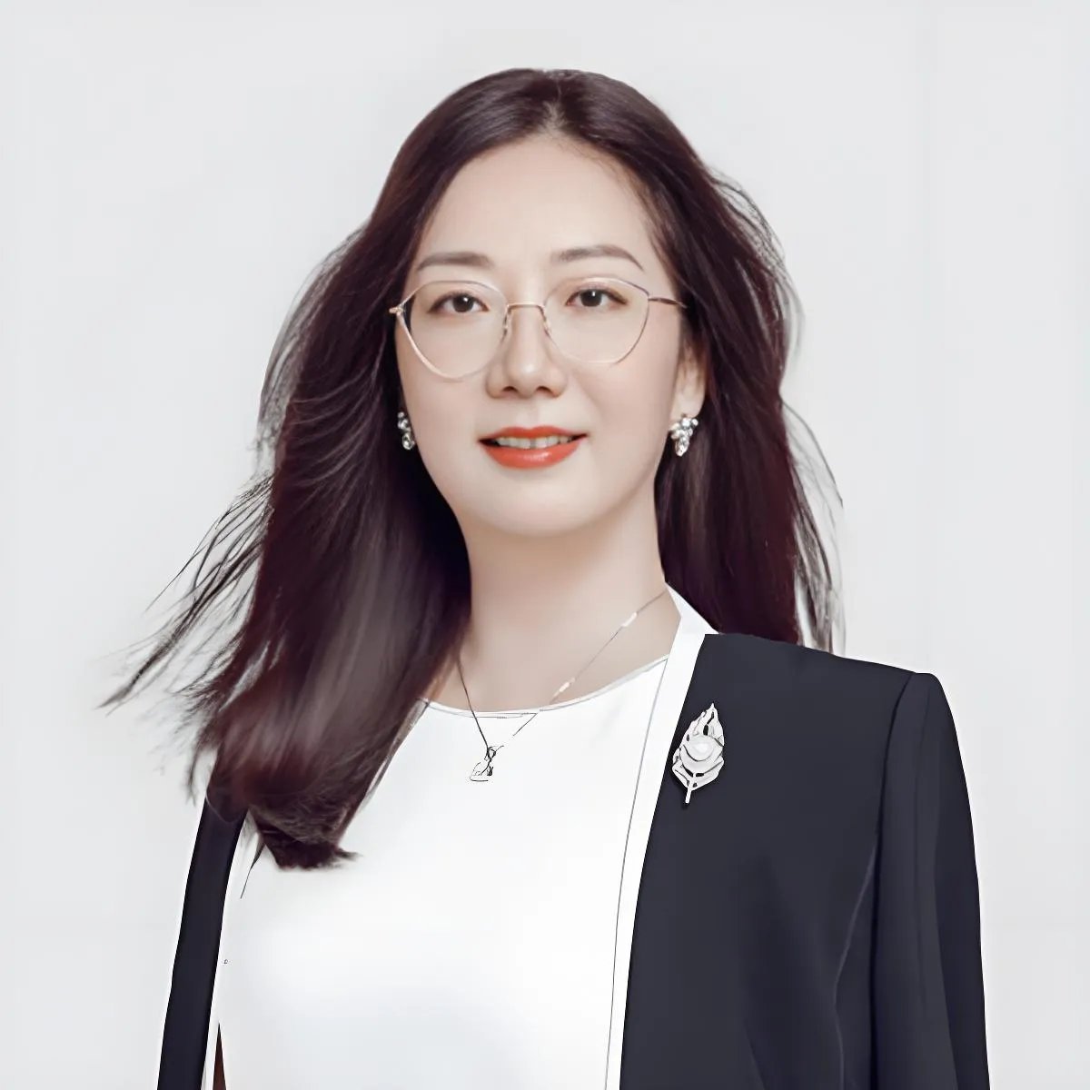 港丰集团董事长魏晓嵘