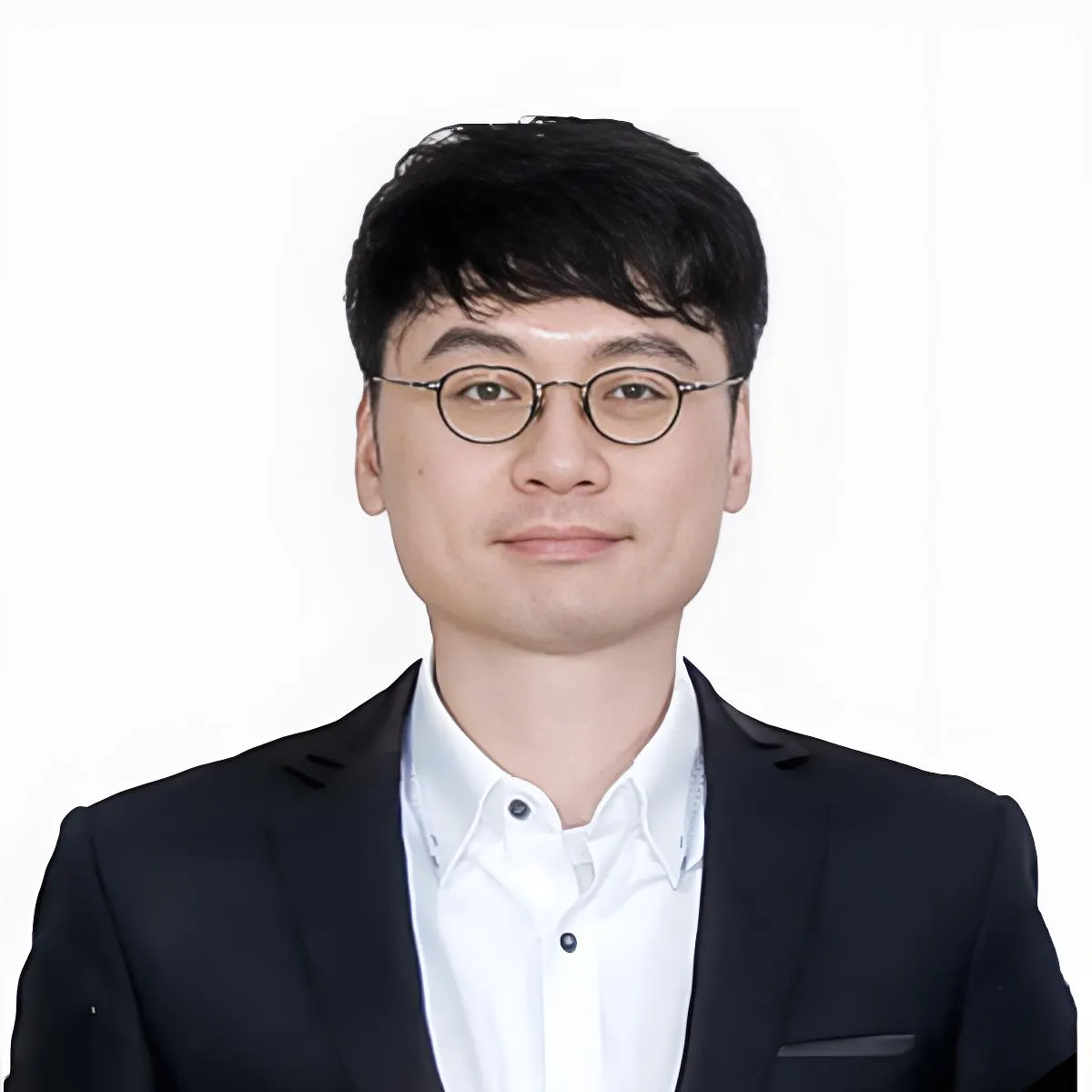 资深会计师 Sam Fung